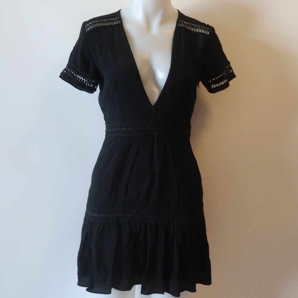 Decker Black Short Sleeve Dress With Crochet Sz S*